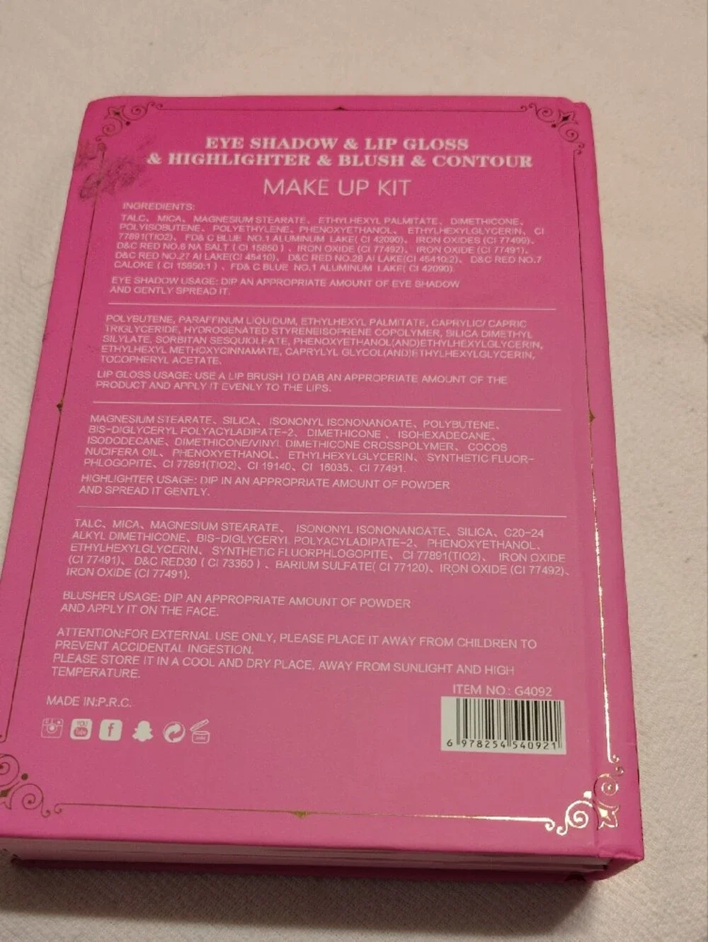 Girabella Pink Frida Kahlo 5-in-1 Makeup Kit Book